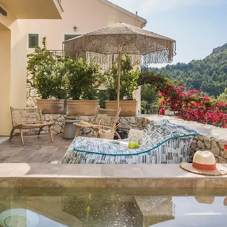 Ξενοδοχείο Chromata Assos Kefalonia