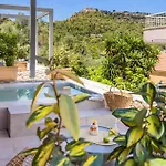 Ξενοδοχείο Chromata Assos Kefalonia 3*