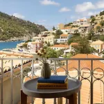ホテル Chromata Assos Kefalonia アソス