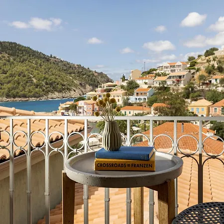 Hotel Chromata Assos Kefalonia 3*