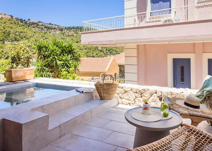 Chromata Assos Kefalonia Hotel 3*