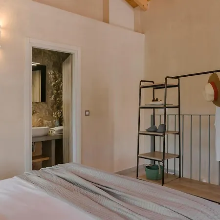 Hotel Chromata Assos Kefalonia Asos