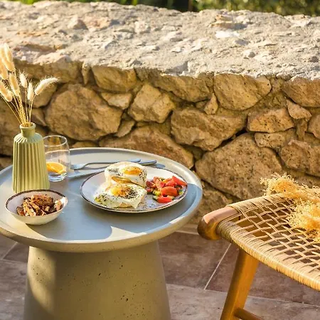 Chromata Assos Kefalonia Asos