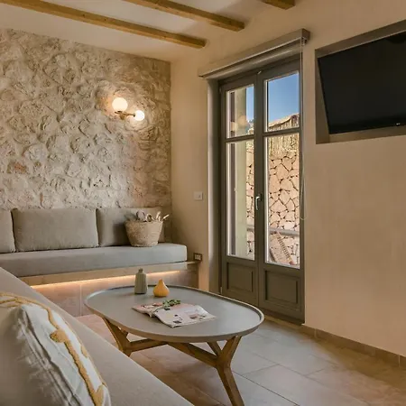 Chromata Assos Kefalonia Hotel 3*